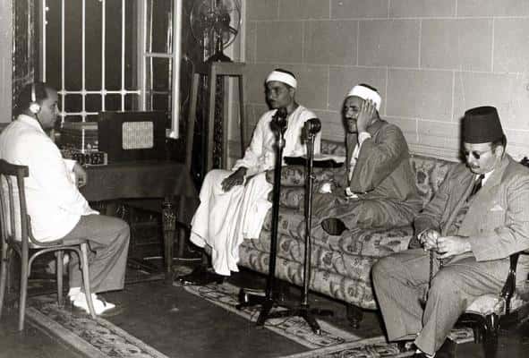 800px-ModernEgypt,_Farouk_I_during_Ramadan,_DHP13655-30-14_01