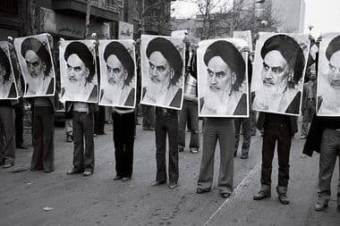 الخميني الغناء الموسيقى الإيرانية معازف Ruhollah Khomeini Persian Music Ma3azef