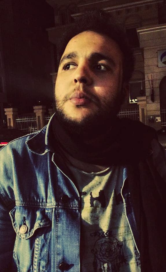 صورة علي لطيف