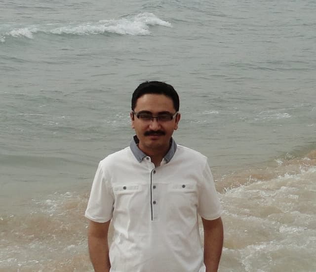 صورة علي عبد الهادي المعموري