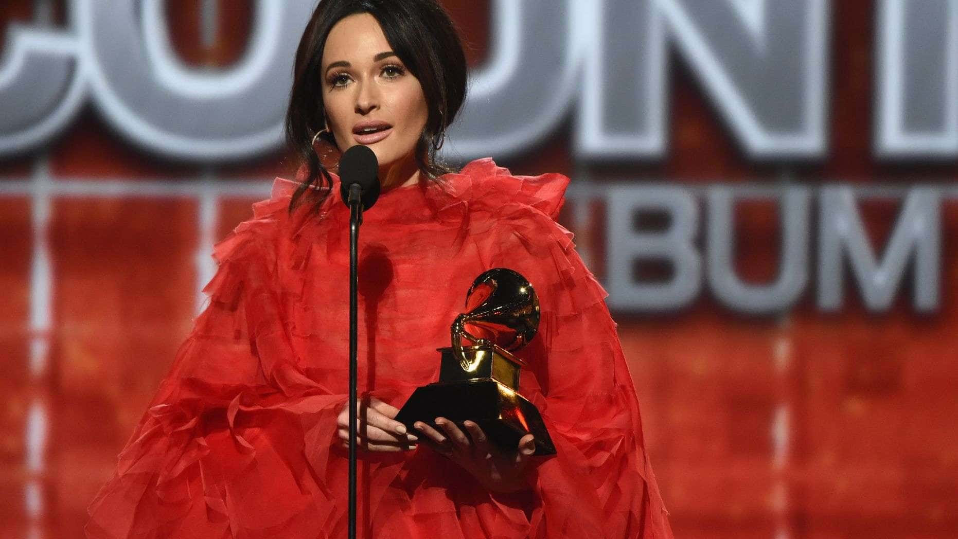 كايسي مسجرايفز معازف جوائز الجرامي grammys 2019 ma3azef kacey musgraves