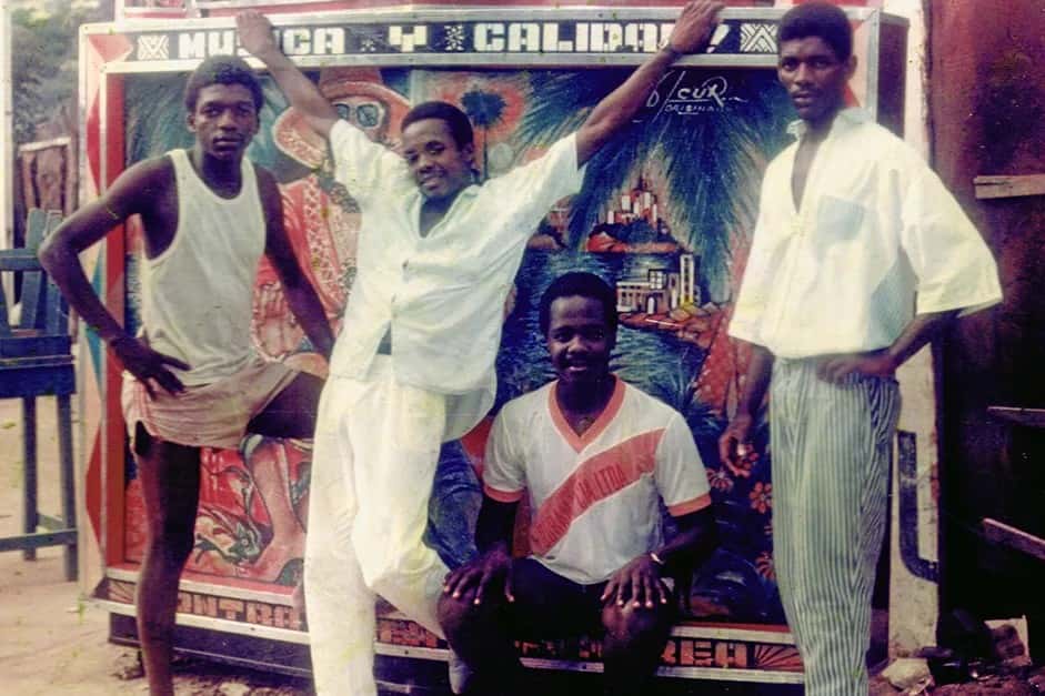 The pico El Negro Rumbero is pictured at a Sin Palenque dance in the Barrio Nueva Colombia. The photo was taken around 1987 or 1988. Archived by Fabian Altahona1